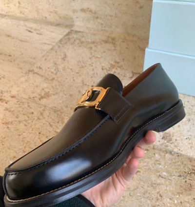 Swan Loafers In Black