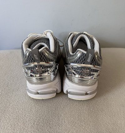 The Basement New Balance 1906r In Silver