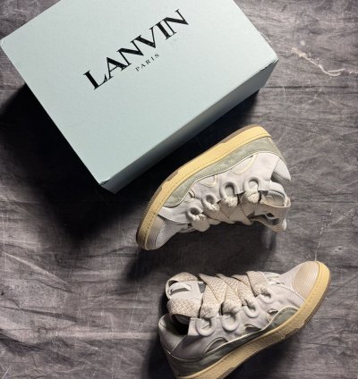 The Webster Lanvin Curb In White Jade
