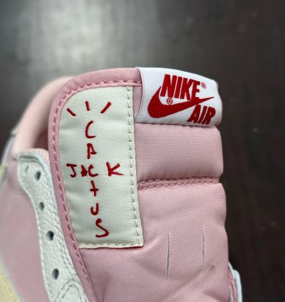Air Jordan 1 Retro Low Og Sp Travis Scott Sail Shy Pink