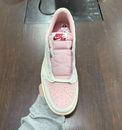 Air Jordan 1 Retro Low Og Sp Travis Scott Sail Shy Pink