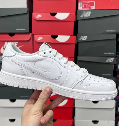 Air Jordan 1 Retro Low Og Sp Travis Scott Michael Rubin White Party