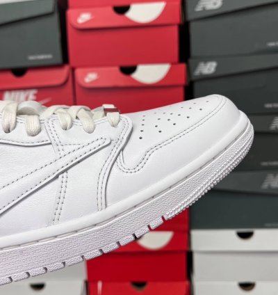Air Jordan 1 Retro Low Og Sp Travis Scott Michael Rubin White Party