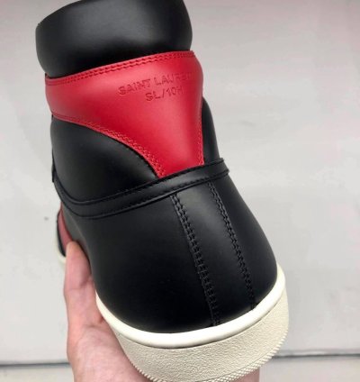15fw Bred Sl 10h Court Sneakers Sz44