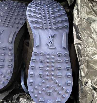 890 Value Runway Brand New Velour Velvet Jump Sneakers