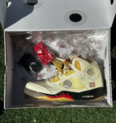 Air Jordan 5 Off-white Sail