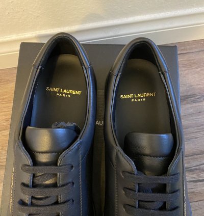 Andy Low Top Sneakers In Leather