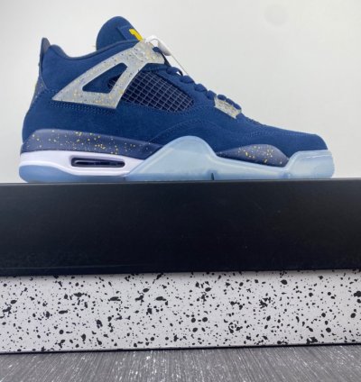 Nike Air Jordan 4 Retro Michigan