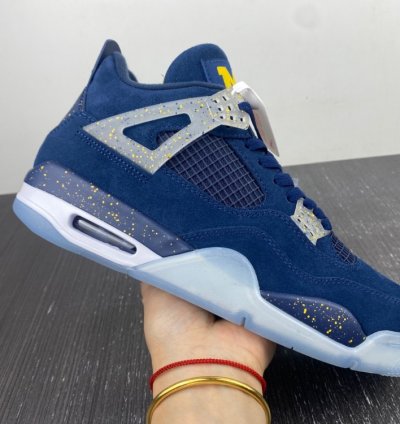 Nike Air Jordan 4 Retro Michigan