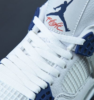 Nike Air Jordan 4 Retro Midnight Navy