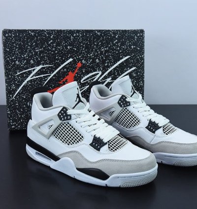 Nike Air Jordan 4 Retro Military Black