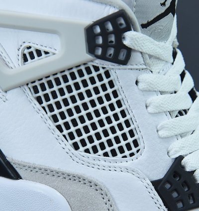 Nike Air Jordan 4 Retro Military Black