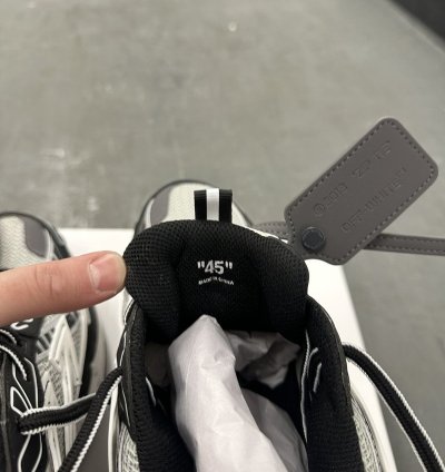 Be Right Back Sneaker Light Grey Black