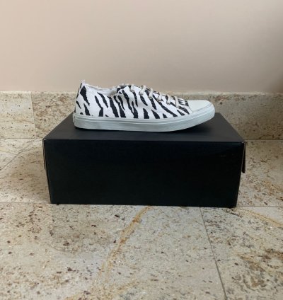 Bedford Age Low Top Sneakers