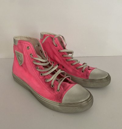 Bedford Hi Tops In Pink Suede Size 43 5
