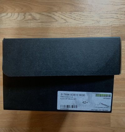Bedford Low Top Sneakers