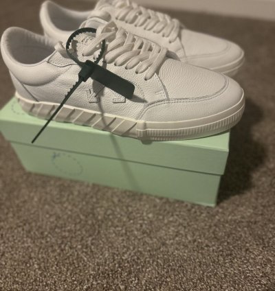 Brand New Off-white Vulcanized Low Top Sneakers