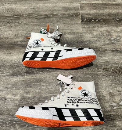 Converse Chuck Taylor All - Star 70 Hi Off - White