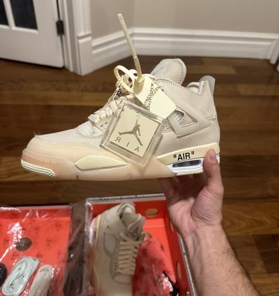 Jordan 4 Off-white