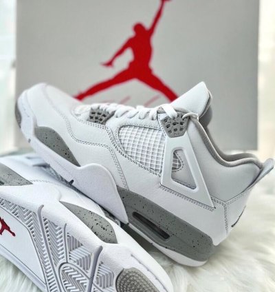 Jordan 4 Retro White Oreo 2021