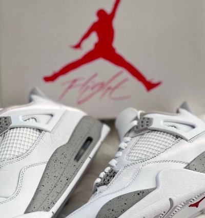 Jordan 4 Retro White Oreo 2021