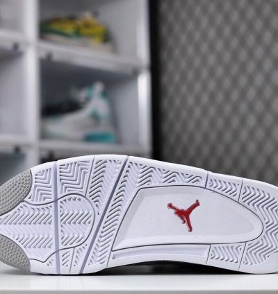 Jordan 4 Retro White Oreo 2021