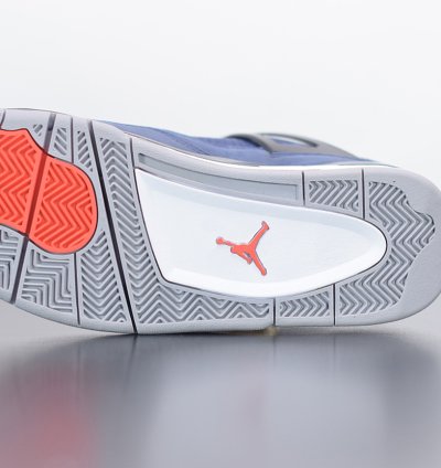Nike Air Jordan 4 Retro Winterized Loyal Blue
