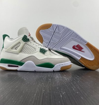 Nike Air Jordan 4 Retro Sb Pine Green