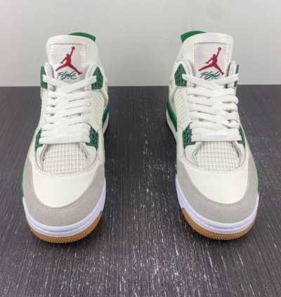 Nike Air Jordan 4 Retro Sb Pine Green
