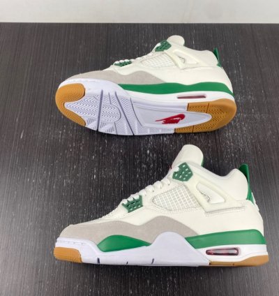 Nike Air Jordan 4 Retro Sb Pine Green