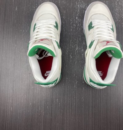 Nike Air Jordan 4 Retro Sb Pine Green