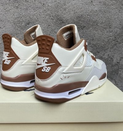 Nike Air Jordan 4 Retro Sb White Brown Sneakers
