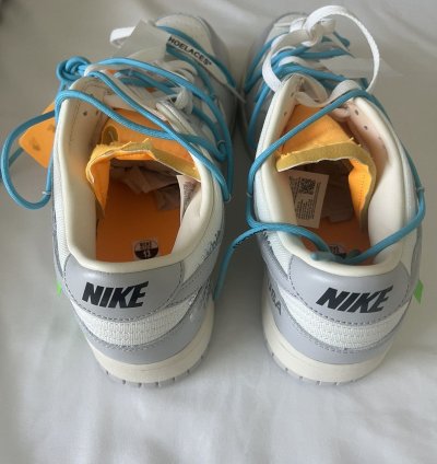 Lot 2 Off White Dunks