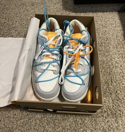 Lot 2 Off White Dunks