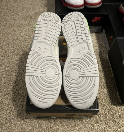 Lot 2 Off White Dunks