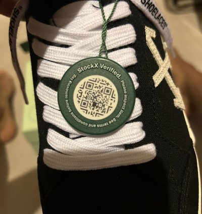 Low Vulcanized Off-white Virgil Sneakers
