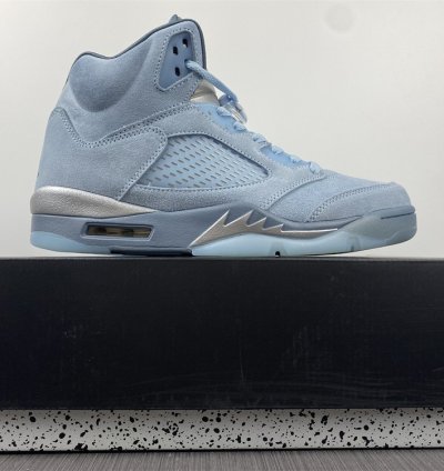 Nike Air Jordan 5 Retro Bluebird