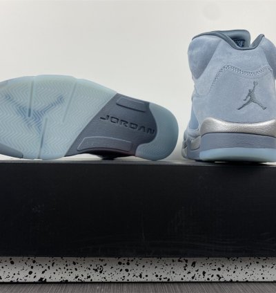 Nike Air Jordan 5 Retro Bluebird