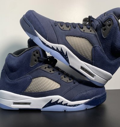 Nike Air Jordan 5 Retro Georgetown Midnight Navy