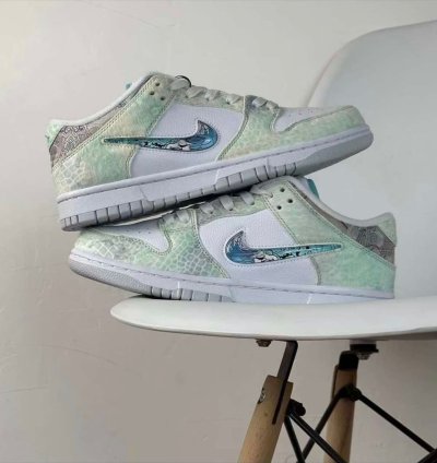 Nike Dunk Year Of The Dragon