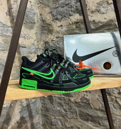 Nike Off-white Black Air Rubber Dunk Sneakers