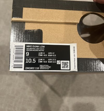 Nike Offwhite Dunk Lot 3
