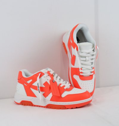 O1rshd1 2 Out Of Office Sneakers In Fluo Orange White