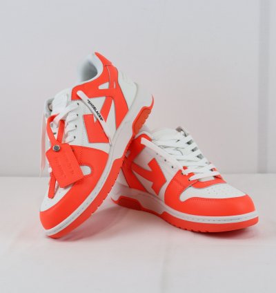 O1rshd1 2 Out Of Office Sneakers In Fluo Orange White