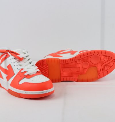 O1rshd1 2 Out Of Office Sneakers In Fluo Orange White