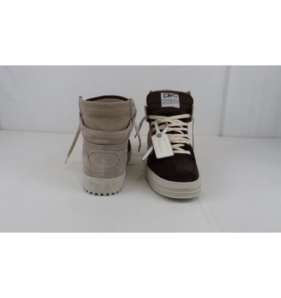 O1rshd1 3 0 Off Court Suede Sneakers In Brown