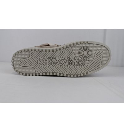 O1rshd1 3 0 Off Court Suede Sneakers In Brown