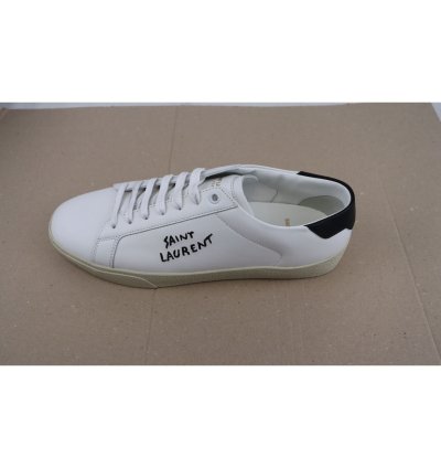 O1rshd1 Leather Court Classic Sneakers In White Black