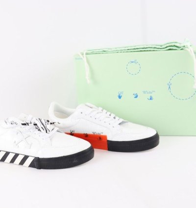O1rshd1 Low Vulcanized Croco Leather Sneaker In White