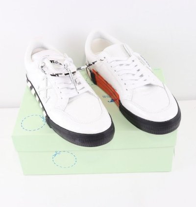 O1rshd1 Low Vulcanized Croco Leather Sneaker In White